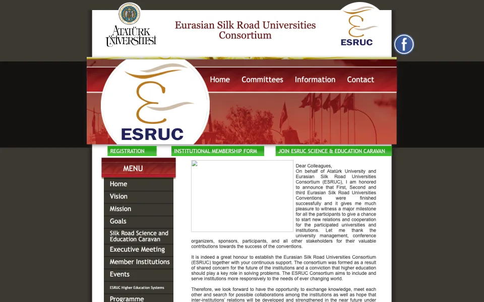 Eurasian Silk Road Universities Consortium web sitesinin ana sayfası. Üstte logo ve menü, ortada kayıt ve üyelik formları butonları, solda ise Home, Vision, Mission gibi bağlantıların olduğu bir menü 
