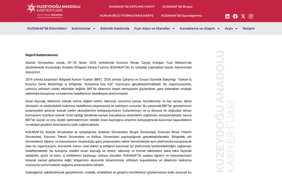 KUDAKAF'26 web sitesinin ana sayfası. Üst kısımda logo, kayıt ve broşür bağlantıları ile menü yer alıyor; orta bölümde ise etkinliğin amacını anlatan tanıtım metni bulunuyor.